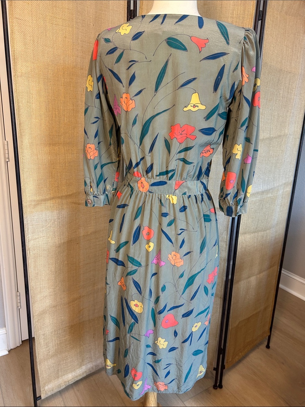 Vintage 1980s Maggy London 100% silk dress fall Floral Print Green size 10 - Picture 5 of 16